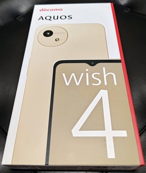 AQUOS wish4 SH-52E ホワイト SIMフリー ドコモ 残債なし