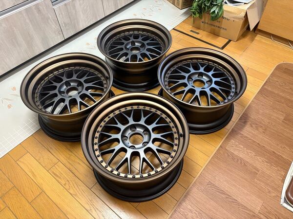 ワーク マイスターM1 深リム PCD114.3 5H 18インチ 9.0J インセット-2 2本 インセット+26 2本
