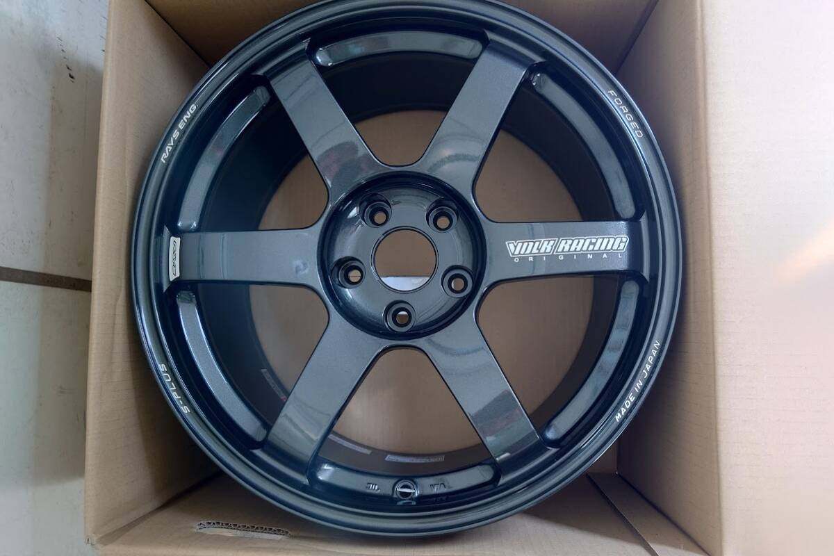 JIC J-FORCE05 18インチ9.5J +38 2本 ドリケツ JIC J-FORCE05 18インチ9.5J +38 2本 ドリケツ