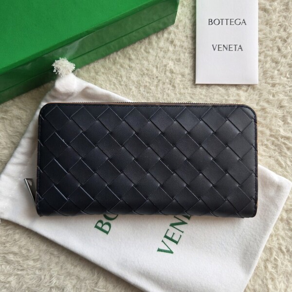新品 BOTTEGA VENETA ボッテガヴェネタ イントレチャート ジップ ウォレット 長財布 スペース/パパイヤ 749427V3LZ18945 国内完売 入手困難