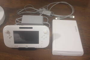 Wii U 32GB シロ 即プレイ可能本体フルセット 動作良好美品です マリオカート8ダウンロード版も 任天堂☆