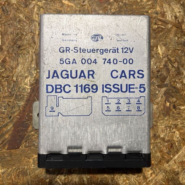 JAGUARジャガー (XJ40) XJ6 & XJ12 スピードコントロールモジュールDBC1169 1987 - 1994