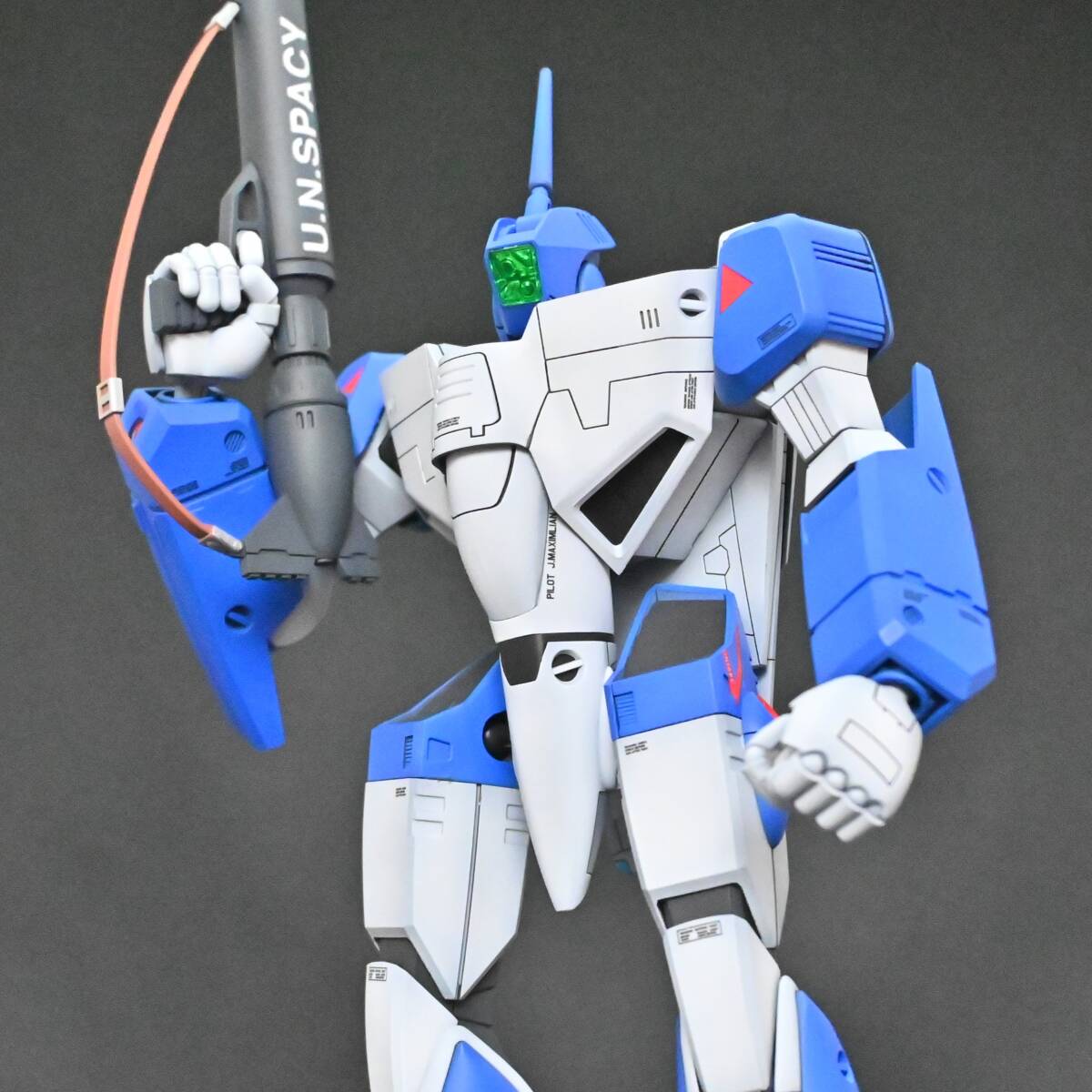 【PLAMAX】1/72VF-1A ガンプラ ジャンク 組立済み PLAMAX】1/72VF-1A ガンプラ ジャンク 組立済み (🔰Mia