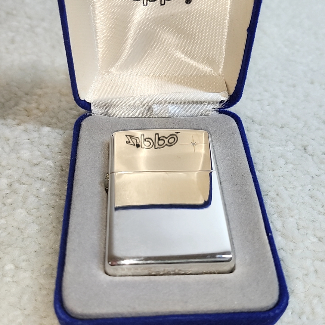 Zippo スターリングシルバー2005年 美品 ケース付き Yahoo!オークション -「zippo スターリングシルバー 2005」の