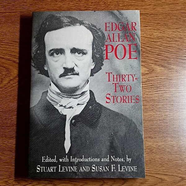 洋書 EDGAR ALLAN POE ThirtyTwo Stories ペーパーバック/英語/エドガー・アラン・ポー/怪奇/ミステリー