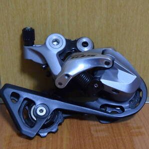 【未走行美品】SHIMANO シマノ105 リアディレーラーショートケージ 11スピード/RD-R7000-SS/シルバー/