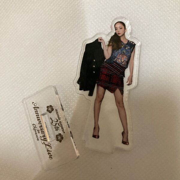 【開封済み】安室奈美恵 ガチャ namie amuro アクリルスタンド 沖縄 anniversaryLIVEin OKINAWA 25th GUCCI ジャケット 3