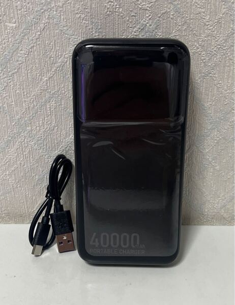 706i2708 モバイルバッテリー 大容量 【40000mAh・2025新登場】22.5W急速充電 五台同時充電可能 LCD残量表示 最大2.25A出力 2本ケーブル