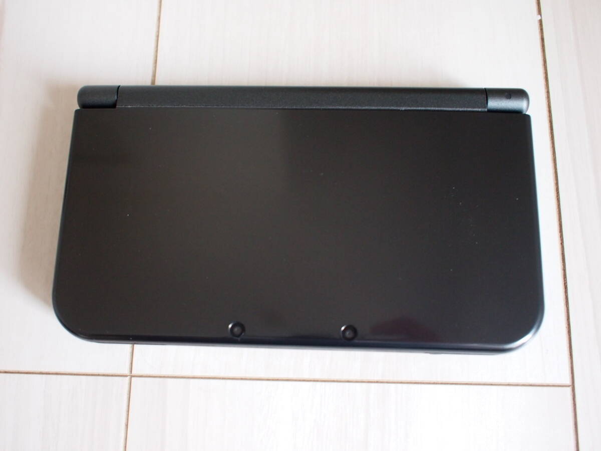 NEW3DSLL 未使用 新品 ライムブラック newニンテンドー3ds ll