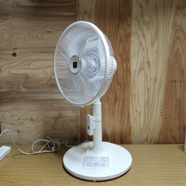 送料無料(1222)SHARP シャープ PJ-E3AS-W リビング扇風機 扇風機