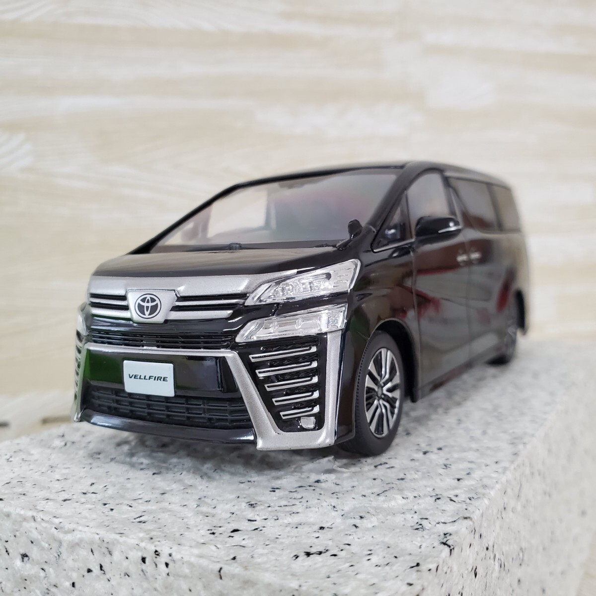 トヨタ ヴェルファイア 5台セット VELLFIRE カラーサンプル 2025年最新】Yahoo!オークション -トヨタカラーサンプル品ヴェル