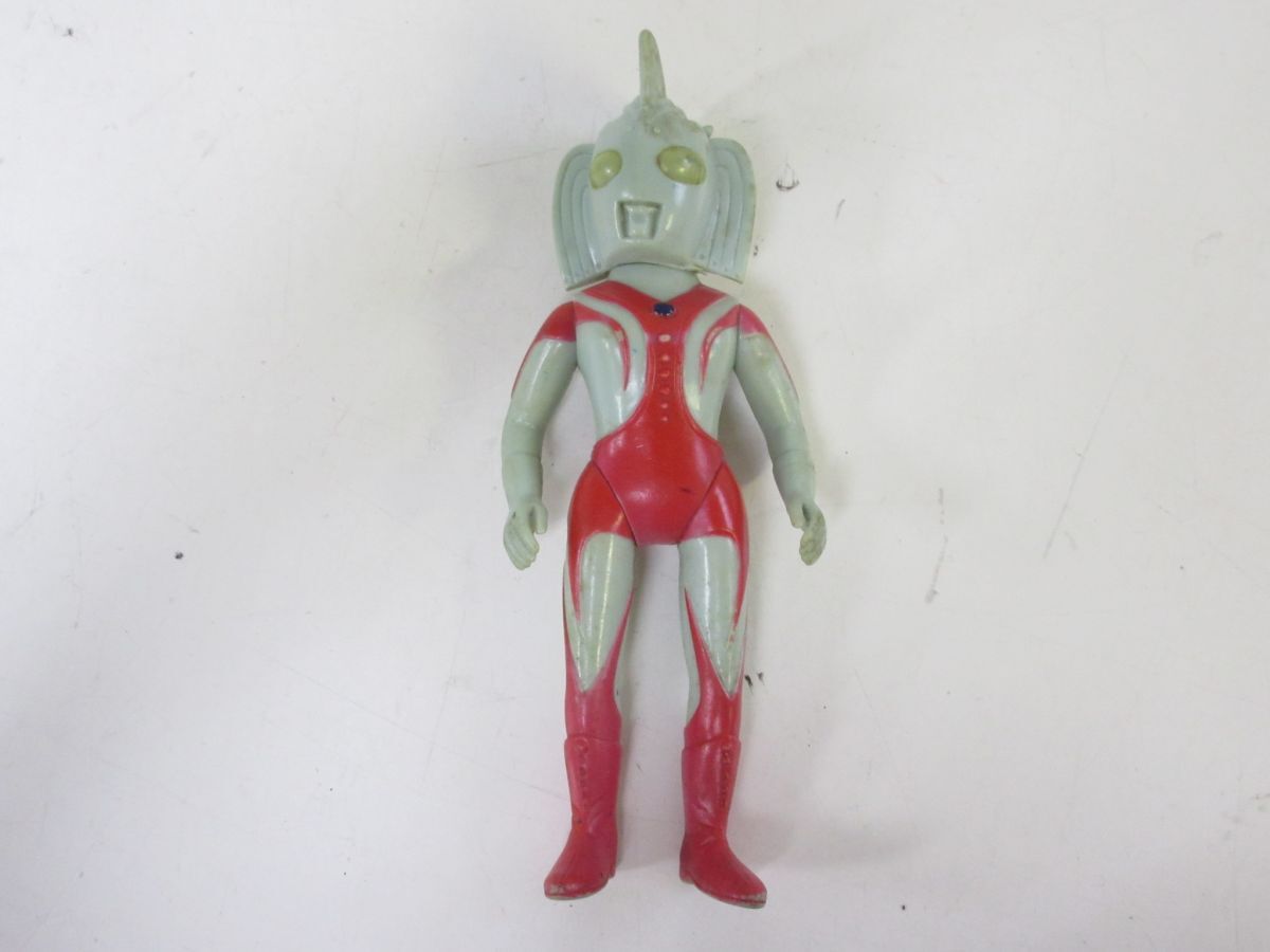 ウルトラの母 ブルマァク 16センチ ソフビ