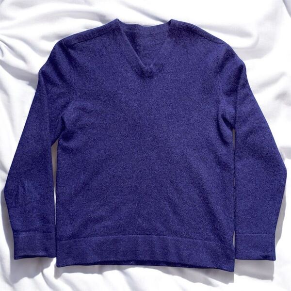 良品 セオリー カシミヤ 100% ニット 鮮やかなネイビー NAVY Theory 紺色 セオリー カシミア セーター Vネック