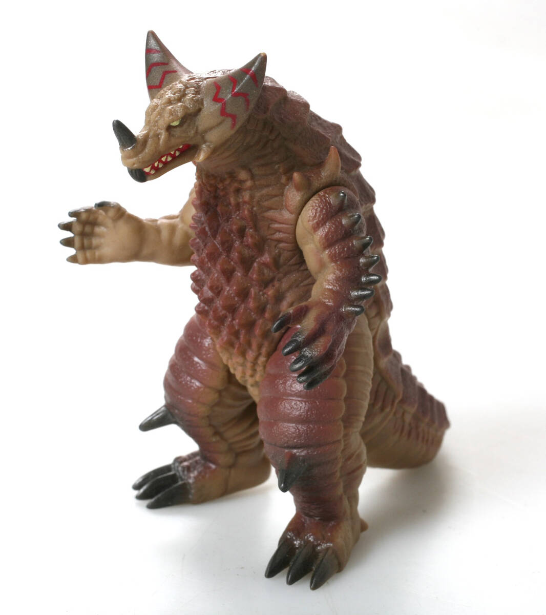 中古品】ゴモラ 茶色 ウルトラマン 円谷プロ 怪獣 ソフビ