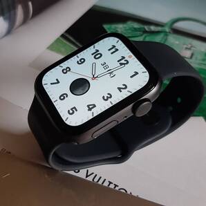 バッテリ94% アップル ウォッチ S5 44mm Apple Watch TTA02