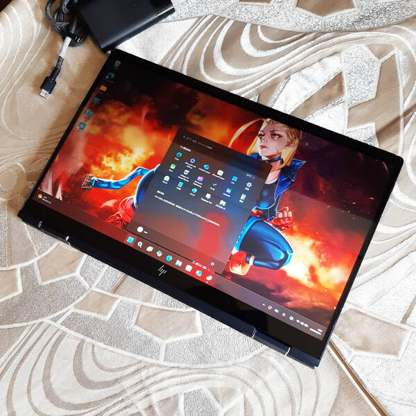 ※ HP DragonFly 256G SSD 8G 8世代 i5 8265U LTE 1920x1080 FHD Windows11 PKK01