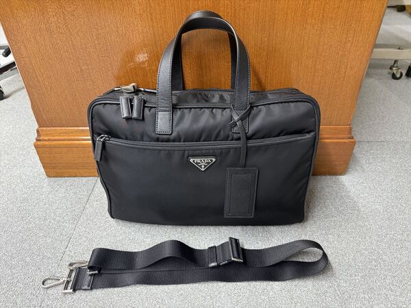 2505012 - PRADA プラダ ブリーフケース 肩掛け 斜め掛け 三角ロゴ ナイロン+レザー color : ブラック 持ち手ハンドル・新品に交換済み