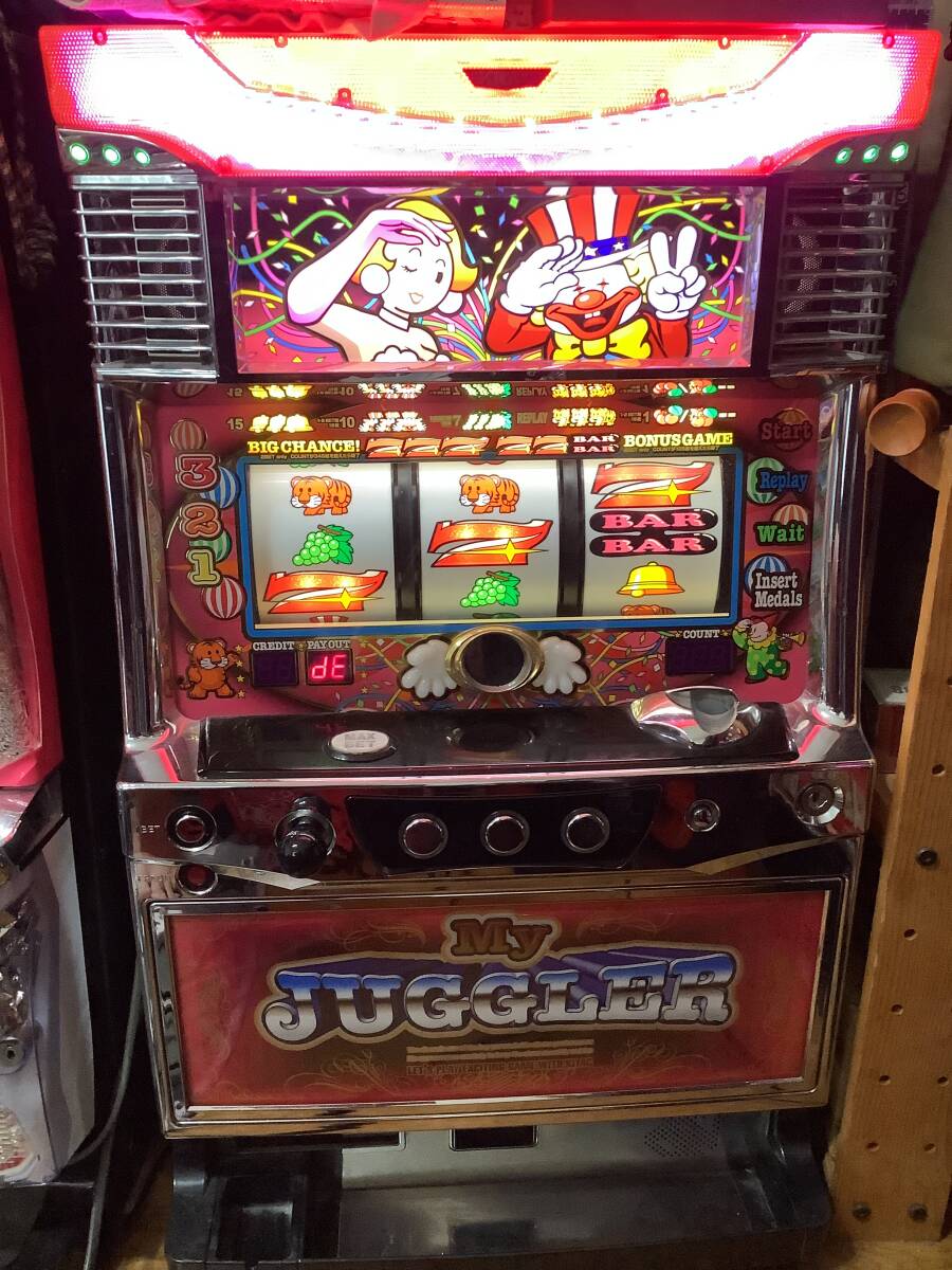 【※直接受渡し限定※ 】ジャグラー　実機 4号機（壊れてます） 2025年最新】Yahoo!オークション -ジャグラー(パチスロ実機)の