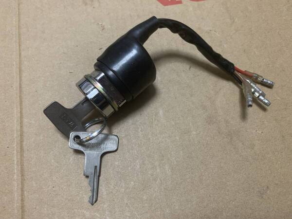 当時物☆希少品☆CB750 K4純正メインキー/キーシリンダー☆鍵2本付き☆CB750F/CB900F/CB1100F /CBX400F/CBX550F/