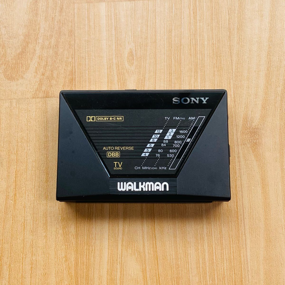 【ジャンク品】SONY WALKMAN WM-F550C ラジオ カセット Yahoo!オークション -「wm-f550c」の落札相場・落札価格