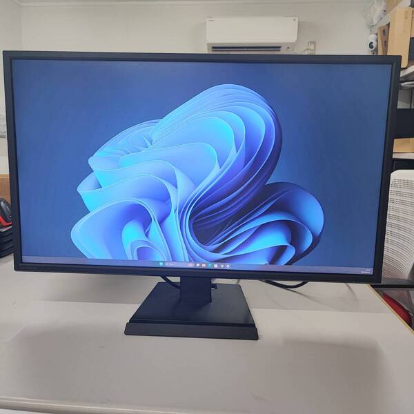 【XX396253】I-O DATA LCD-M4K321XVB 31.5型 4K モニター
