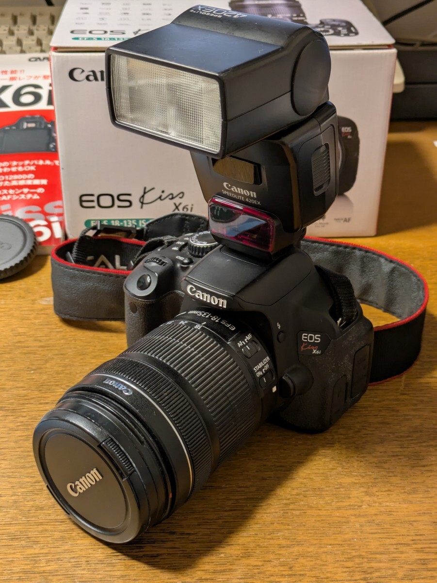○Canon EOS kissF DS126191 ジャンク扱い 通電OK○ジャンク デジカメ Canon EOS kiss F DS126191 充電器