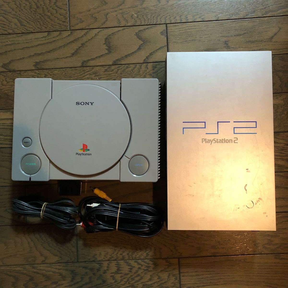 国内版]プレイステーション SCPH-7000[箱、取説なし](中古