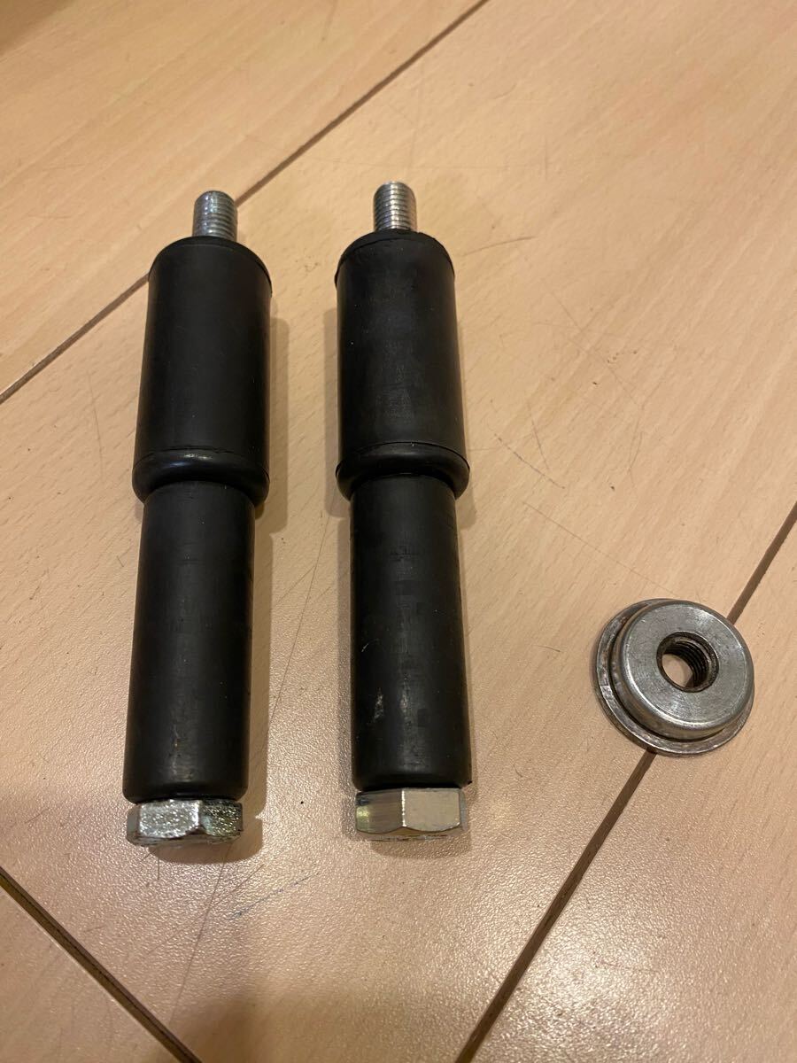 新品未使用 リアバンパー KG CIK14 リアプロテクション