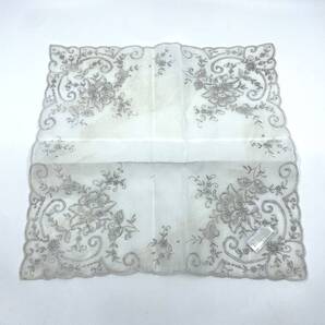 【シール付き未使用品だが保管ダメージ有り】SWATOW スワトウ ハンカチ バンダナ 花柄 フラワー 刺繍 縁フリル ラグジュアリー エレガント