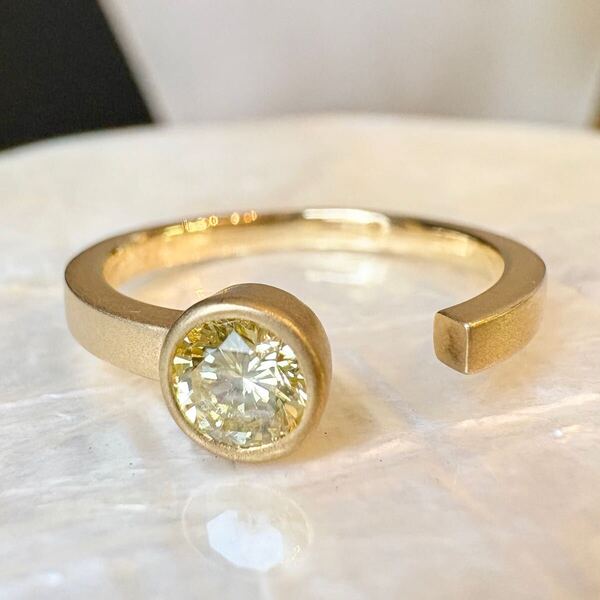 <K18>ダイヤモンド リング 0.321ct 艶消し お洒落 指輪