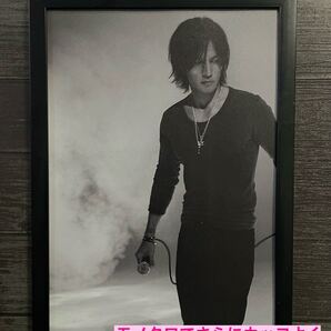 額装品★B'z/稲葉浩志/松本孝弘⑥★稲葉浩志さんのカッコいいグラビアショット★当時印刷物★A4サイズ額入り★ultra soul★送料込み