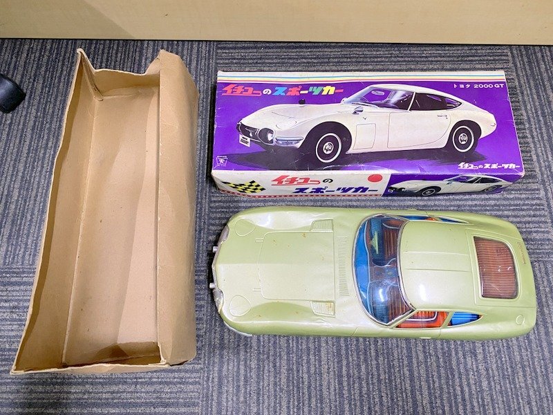 TOYOTA トヨタ 2000GT ブリキ玩具 イチコー 当時物 昭和レトロ Yahoo!オークション -「toyota2000gt」(ブリキ) (ビンテージ)の