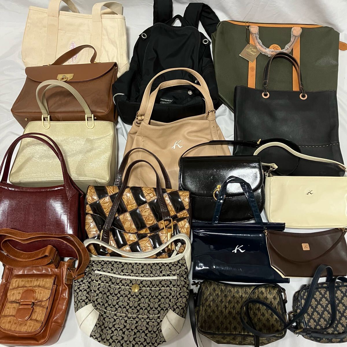 8 希少 Pholidota 穿山甲 センザンコウ 和装 ハンドバッグ Yahoo!オークション -「センザンコウ バッグ」の落札相場・落札価格