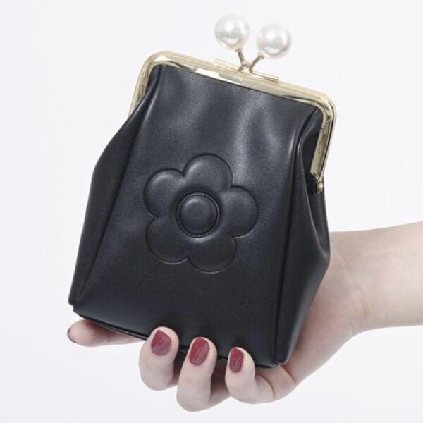 新品 MARY QUANT マリクワ エンボスデイジーパール ガマ口マルチポーチ マリークワント ブラック 黒