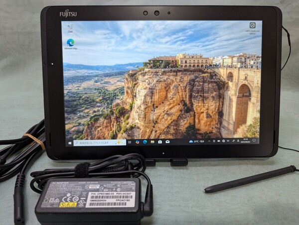 Fujitsu タブレット ARROWS Tab Q509/VE (SSD128GB/ペン付き)