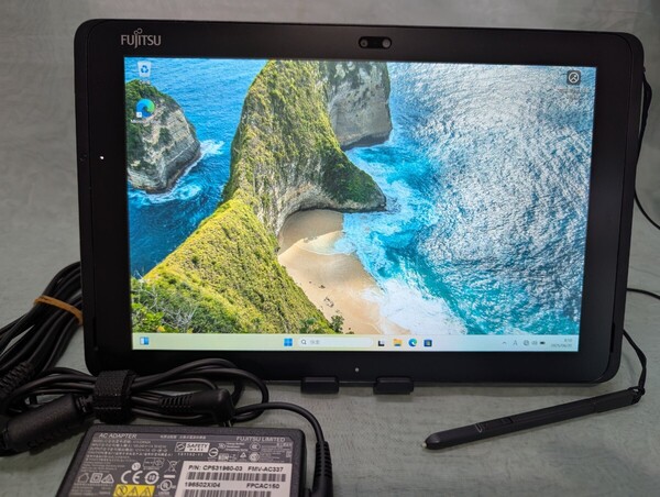 Fujitsu ARROWS Tab Q508/SE ( CPU 7 SSD128GB /Windows11