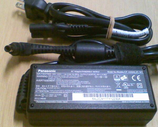 Panasonic 純正65w Adapter 16V4.06A/ CF-AA64L2C M1