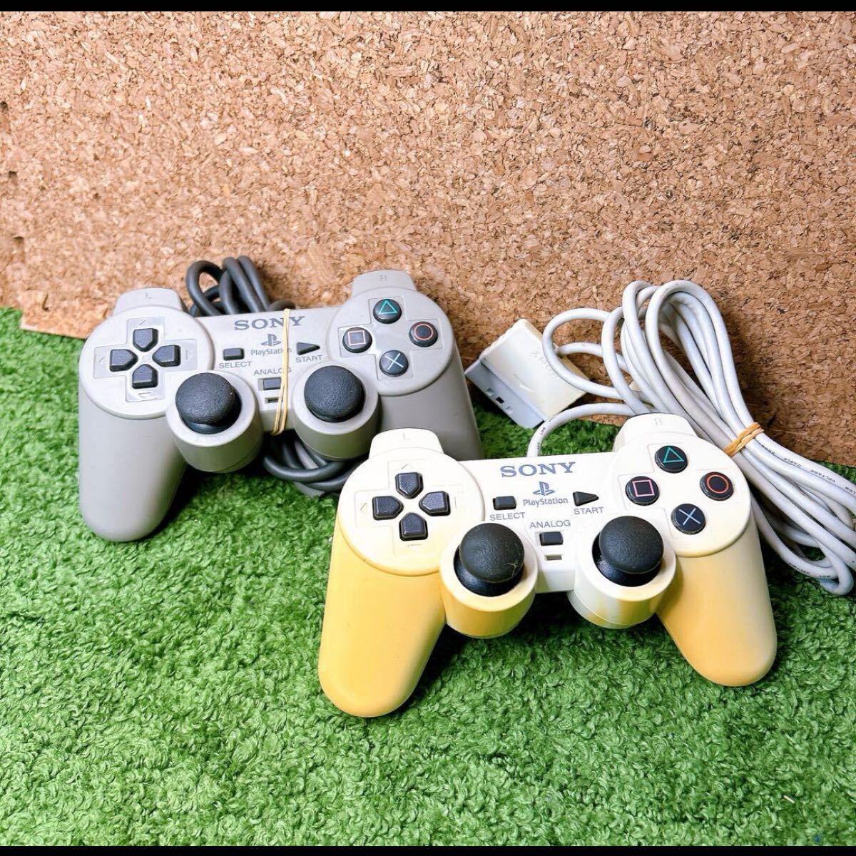 Amazon | PlayStation 2 セラミック・ホワイト (SCPH-77000CW