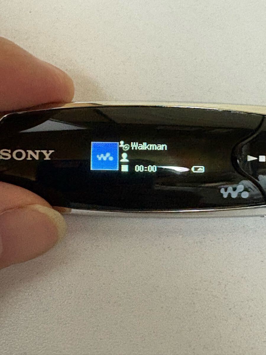 SONY ウォークマン NW-S706F 4GB 通電確認済 ジャンク 住ま