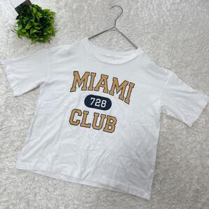 【ジーユー GU】 カレッジロゴTシャツ 半袖 (S) オフホワイト
