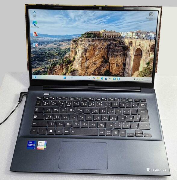 【良品】dynabook P1-M7VN-EL 14インチ ノート パソコン i7 1255U 16GB SSD 512GB win11 中古 テレワーク対応