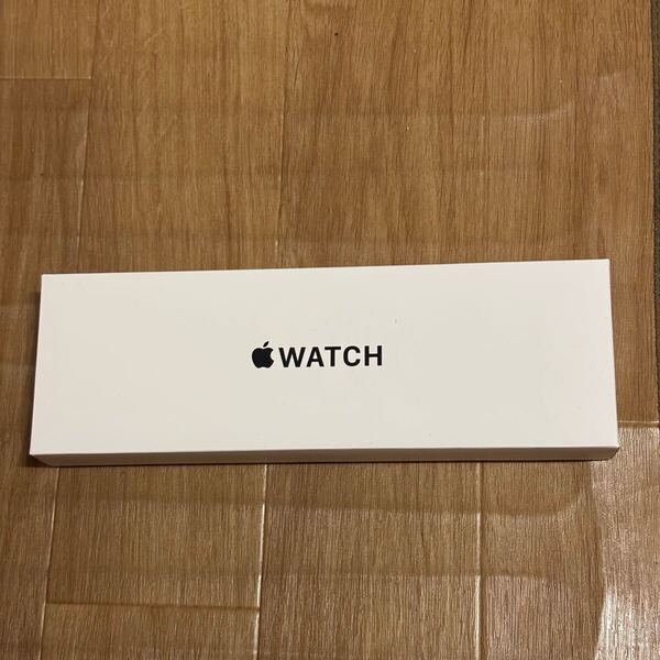 AppleWatch SE 第2世代 GPSモデル スターライト 40mm M/L 25年5月購入品。購入後 AppleCare加入可【必ず本文をキチンとお読み下さい】
