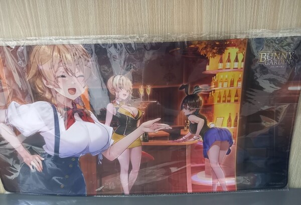 凜 凛 花奈 美羽香 バニーガーデン ラバーマット マルチデスクマット プレイマット ゲームマット マルチマット プロローグver.