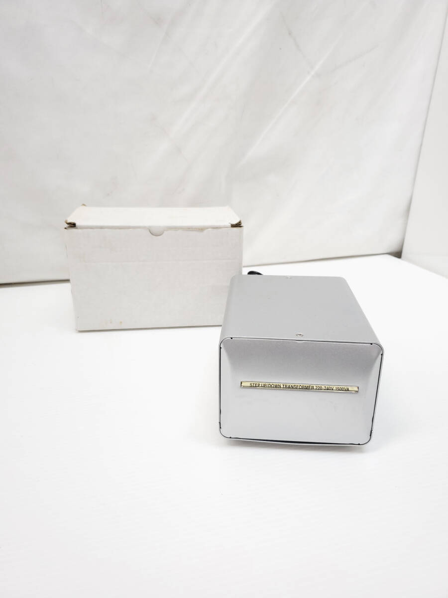 カシムラ TTS-20C ステップアップ・ダウントランス Yahoo!オークション -「カシムラ 変圧器 20」の落札相場・落札価格