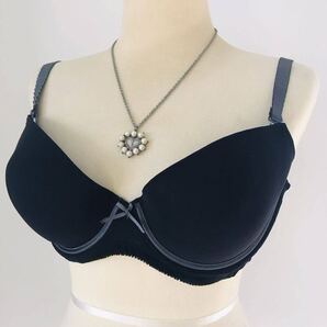 送料無料【トリンプ】E75★モールドカップブラジャー Eカップ