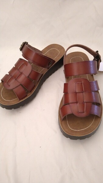 新品【L】メタルルージュ 2way グルカサンダル