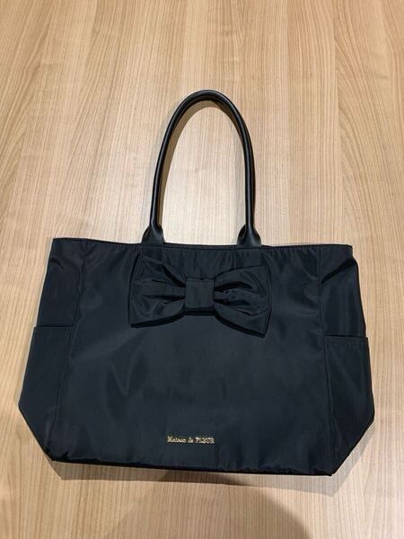美品 【メゾンドフルール 】リボンキャリーオン トートバッグ