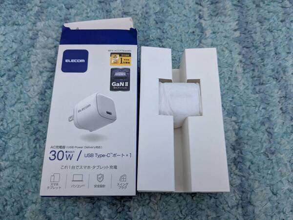 ◎0706u3028 エレコム 充電器 Type-C 30W USB PD対応 USB-C 1ポート 折りたたみ式プラグ PSE認証 ホワイト MPA-ACCP7830WH
