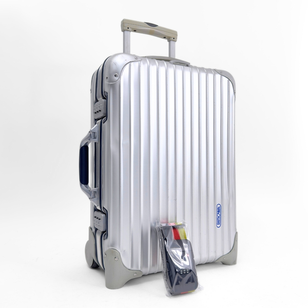 RIMOWA リモワ SilverIntegral シルバーインテグラル 35L 2輪 機内持ち込み TSAロックベルト付 青ロゴ アルミ スーツケース キャリーバッグ