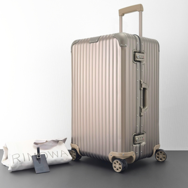 RIMOWA リモワ ORIGINAL Trunk オリジナルトランク 90L 4輪 TSAロック ゴールド 金色 スクエア型 アルミ 大型 スーツケース キャリーバッグ